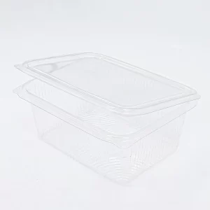 علب بلاستيكية